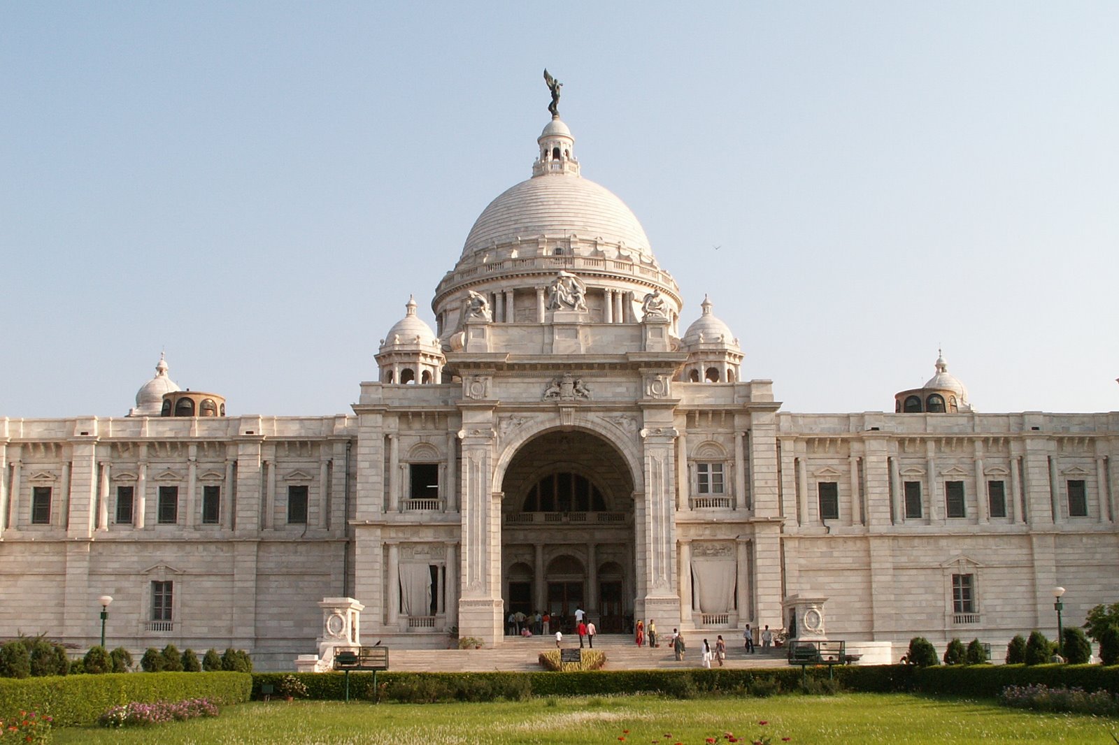 Victoria Memorial The Famous Indian Monuments