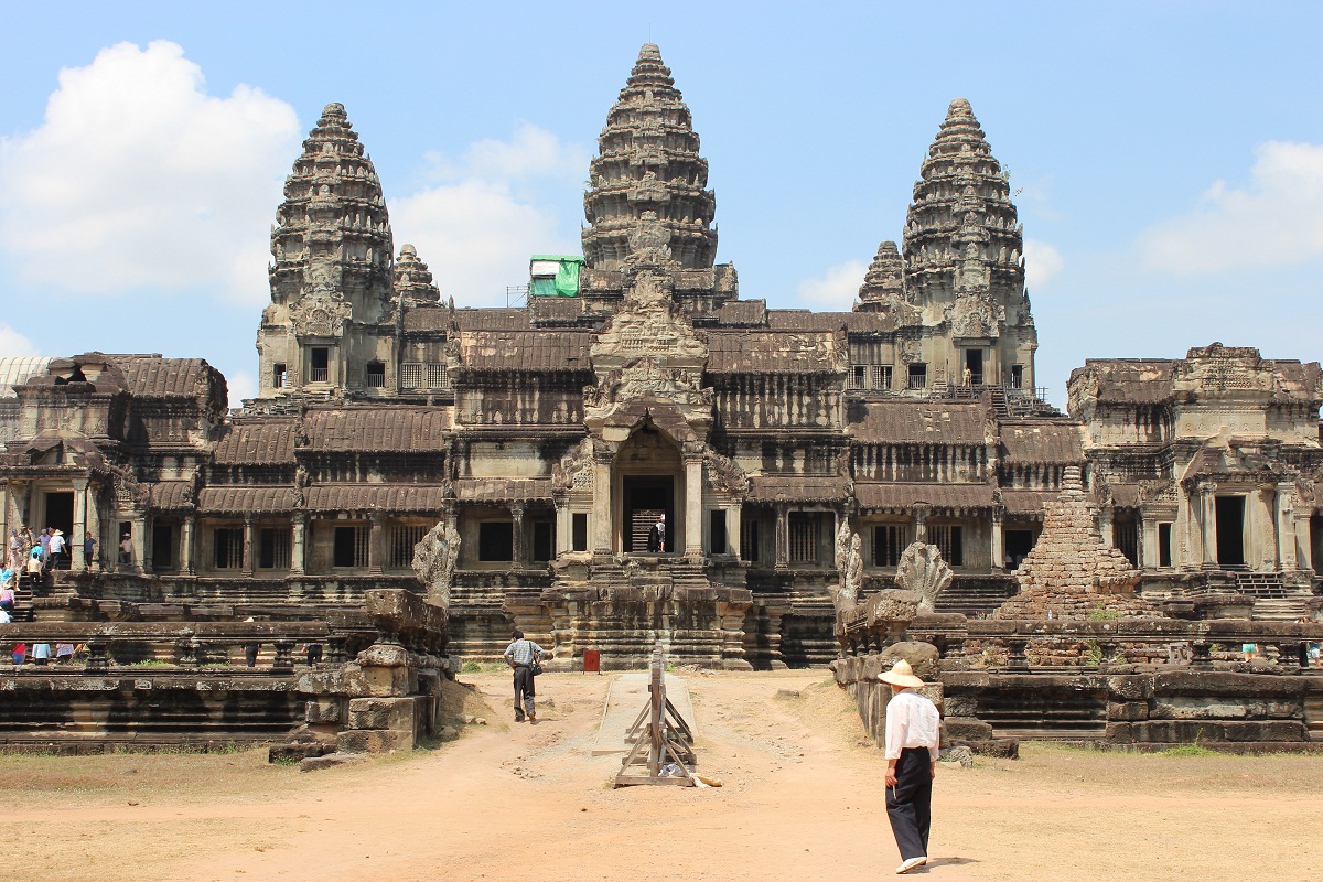 Angkor Wat Historical Facts And Pictures The History Hub