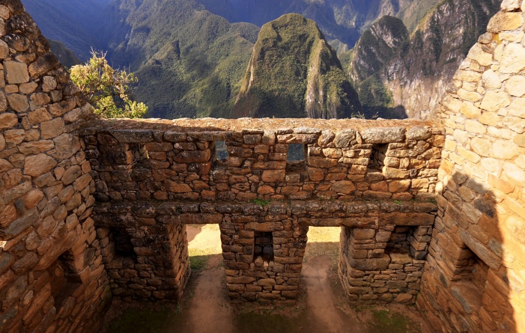 Machu Picchu Historical Facts and Pictures | The History Hub